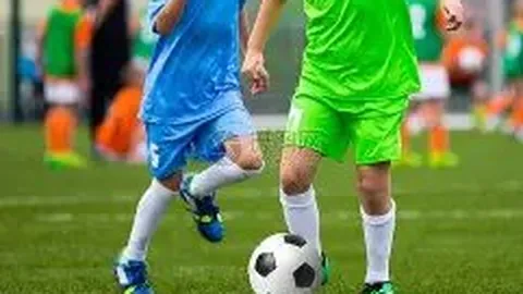 青春激情燃足球场！喀尔曲尕乡迎接学子足球盛宴