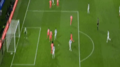 哈兰德建功，斯通斯绝杀，曼城2-1险胜多特晋级欧冠第2轮